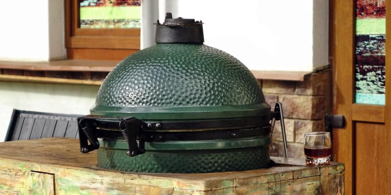 Kamado of keramische houtskoolbarbecue (type Green Egg)
