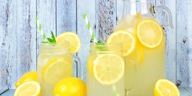 zelfgemaakte limonade