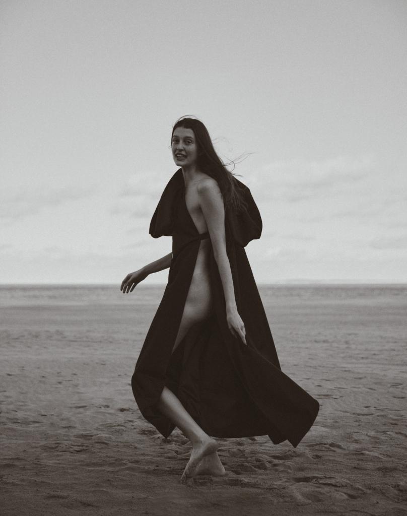 zwarte jurk Moschino