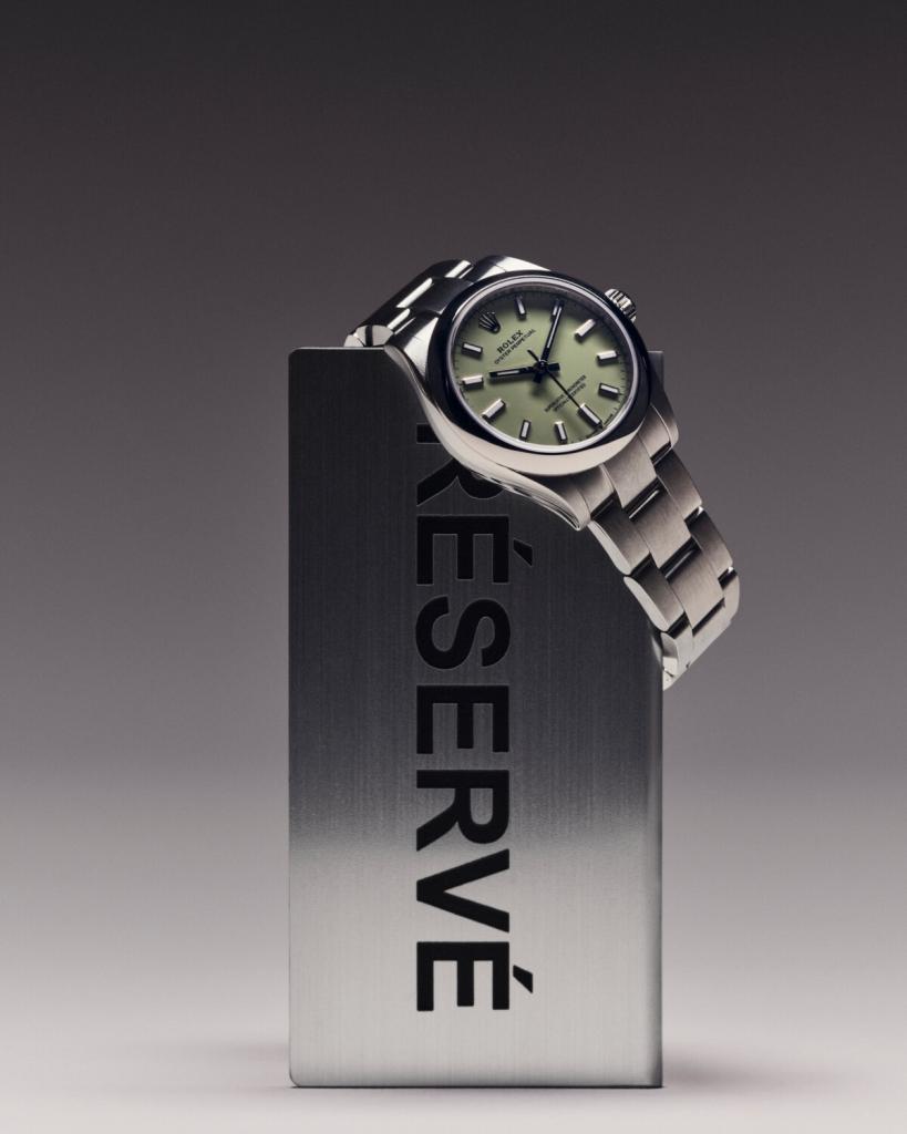 Horloge Oyster Perpetual 31 mm in Oystersteel met pistachegroene wijzerplaat, Rolex.