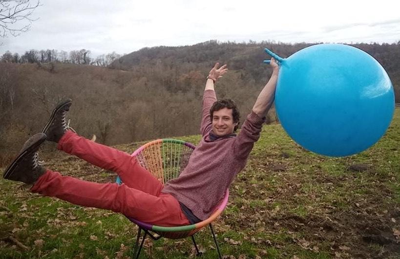 De rubberbal van trixie, een leuk apporteer speeltje met goeie houvast De rubberbal van trixie, een leuk apporteer speeltje met goeie houvast
