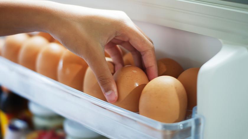 Weet je niet of je eieren nog goed zijn? Zo kun je het checken - Libelle