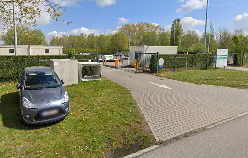 Politie Rijdt Verdachten Van Inbraak In Recyclagepark Ingelmunster Klem ...