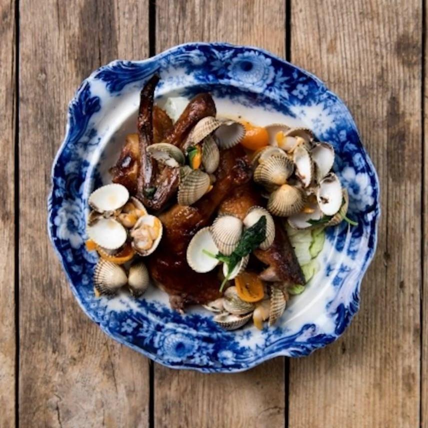 crab club visbars in brussel