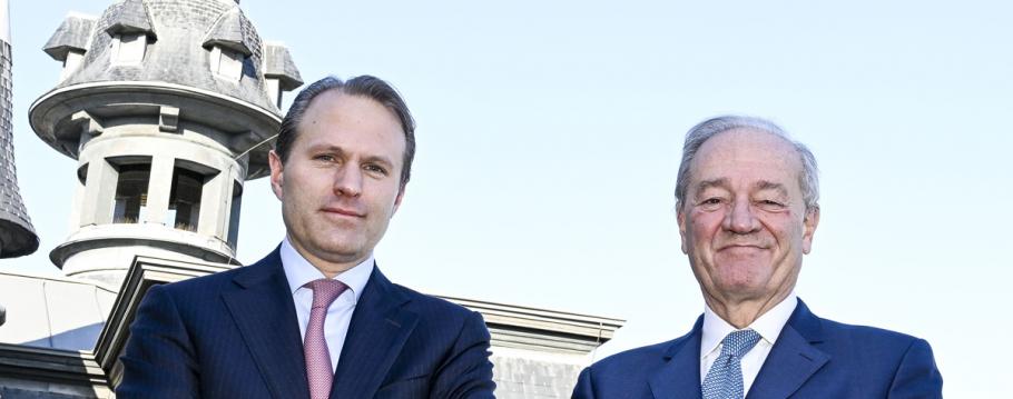 John-Eric (huidig co-CEO) en Luc Bertrand (voorzitter) van Ackermans & van Haaren.