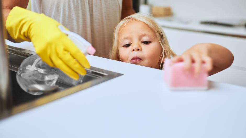 schoonmaken met kinderen