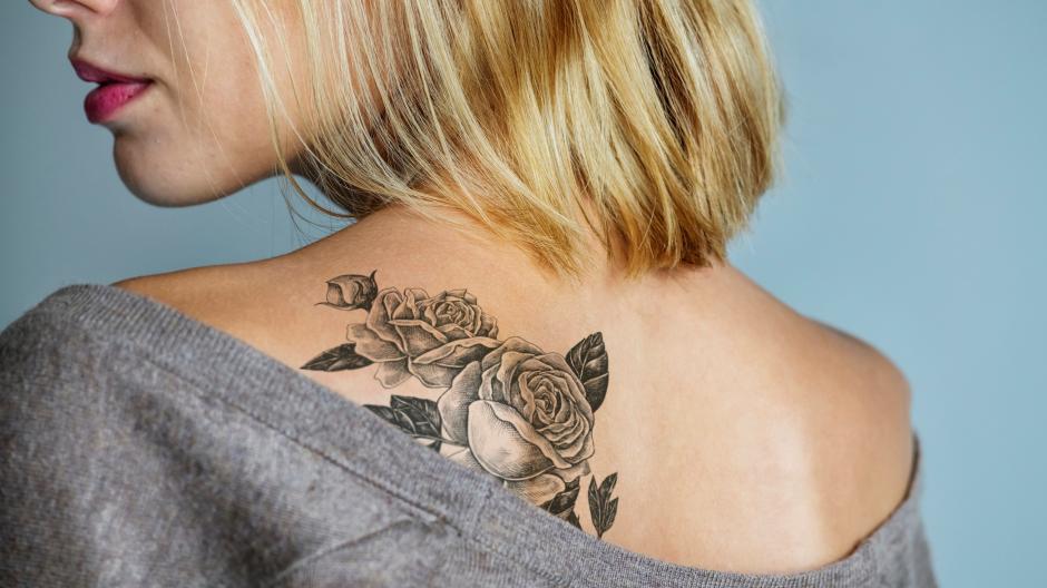 Zo blijft je tattoo mooi: 5x verzorgingstips Libelle
