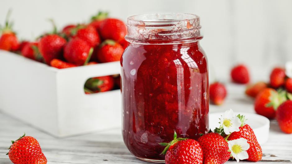 Dé tips om zelf aardbeienconfituur te maken