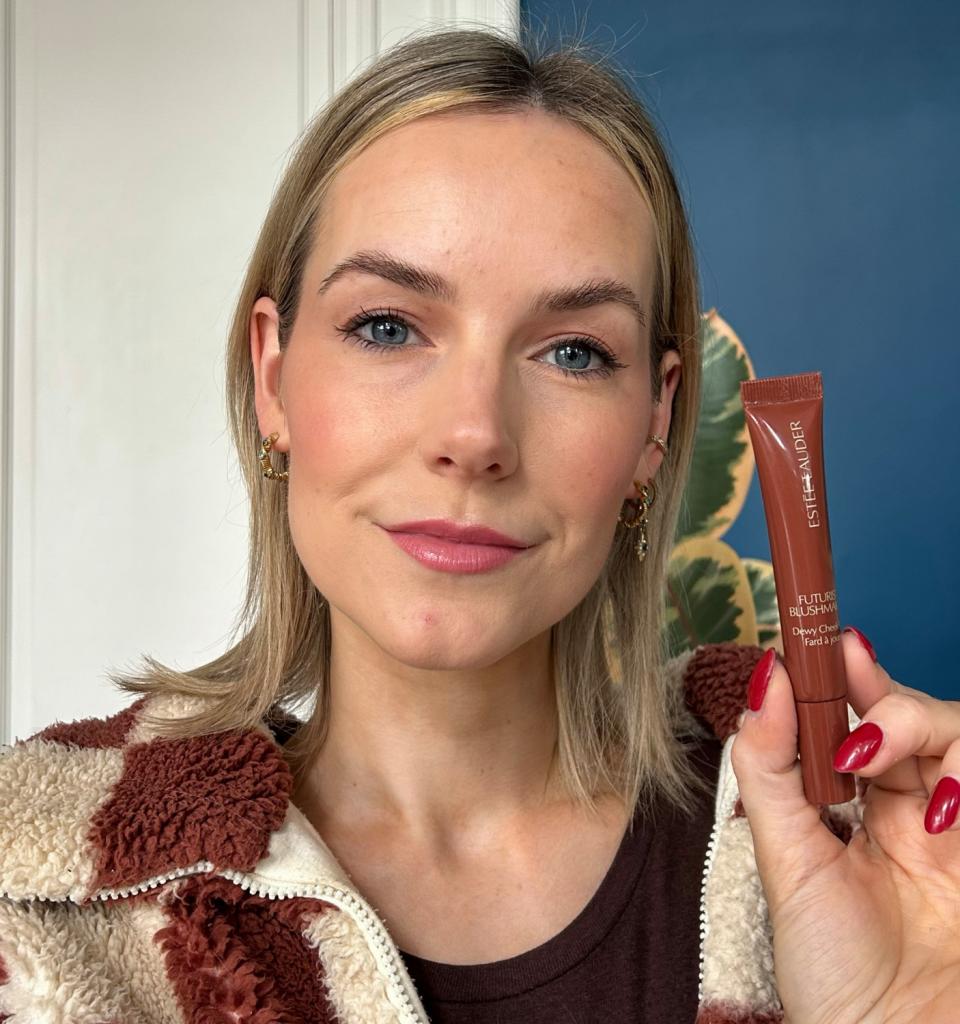 Estee Lauder Blushmaker