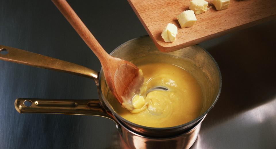 Comment rattraper une sauce au beurre dissociée?