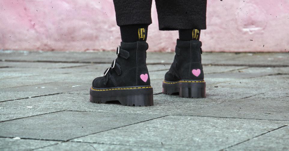 Doc martens coeur clearance rose