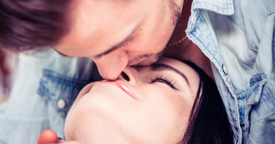 Voici La Raison Pour Laquelle On S Embrasse Moins Quand On Est En Couple Depuis Longtemps