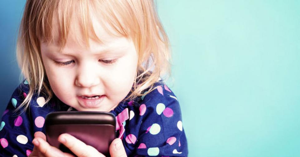 Quand acheter un smartphone à son enfant ?