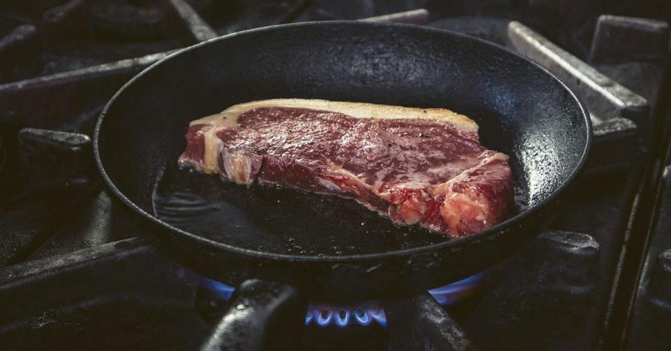 Va Te Faire Cuire Un Bœuf: Les Trucs Et Astuces Pour Un Steak Parfait