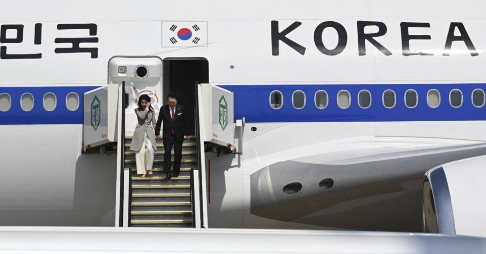 le président Yoon Suk Yeol et son épouse Kim Keon Hee