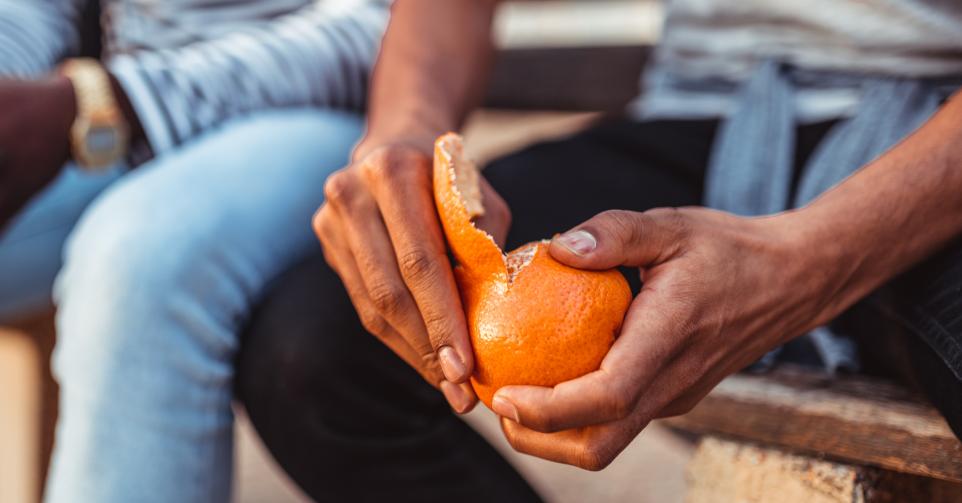 Théorie de l'épluchure d'orange.