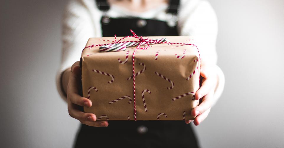 32 idées de cadeaux de Noël pour hommes à offrir à votre amoureux cette  année