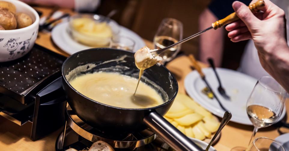 Recettes de fondues au fromage.