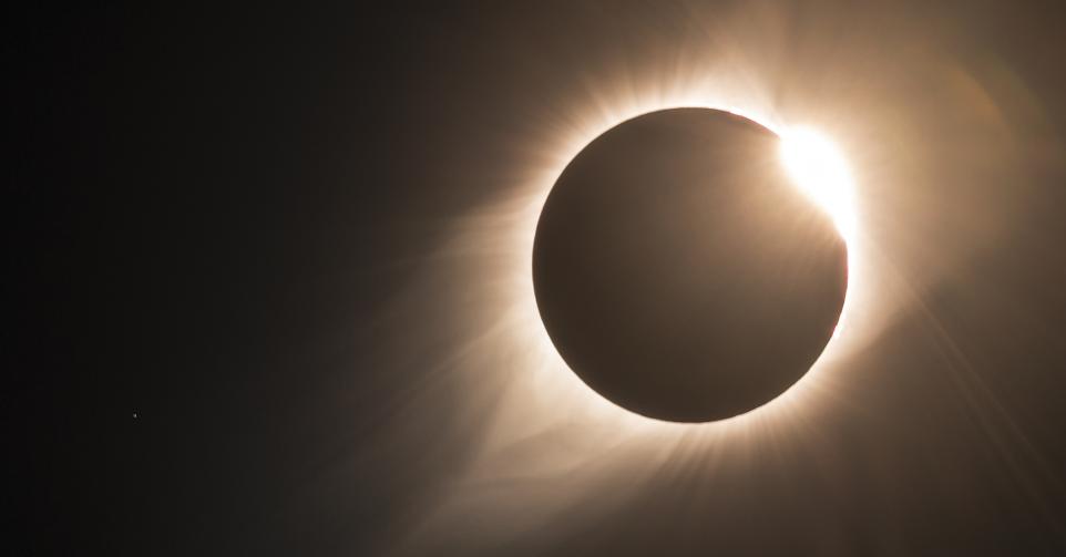 éclipse