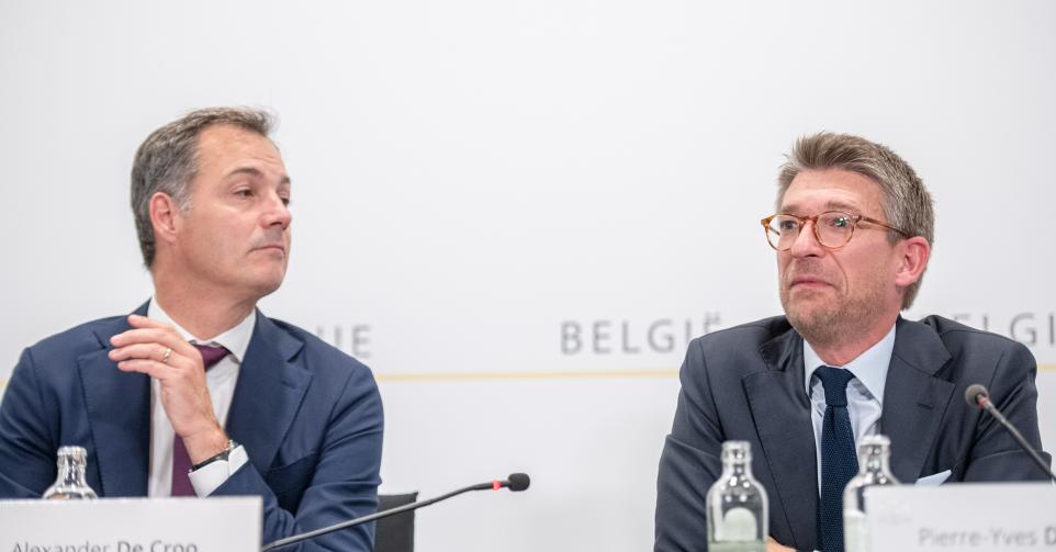 Le Premier ministre Alexander De Croo et le ministre de l'Economie Pierre-Yves Dermagne.