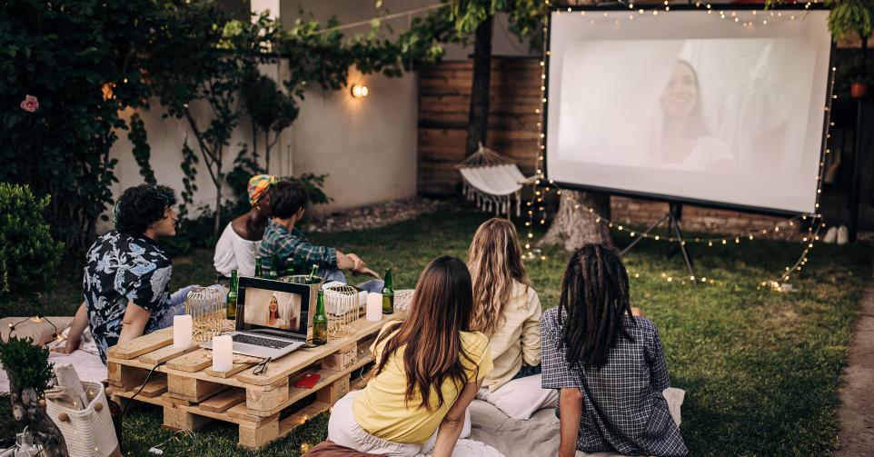 Cinéma plein air jardin