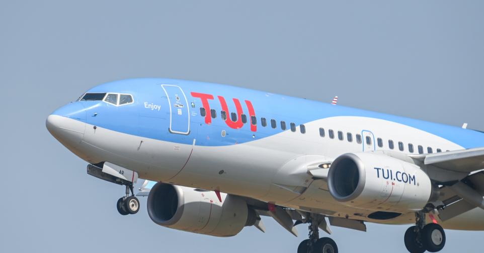 Avion TUI