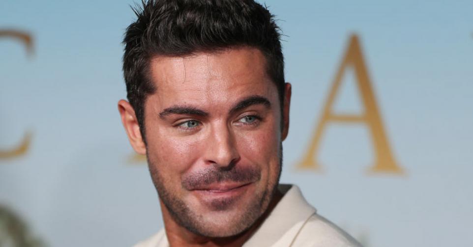 Zac Efron accident piscine Ibiza