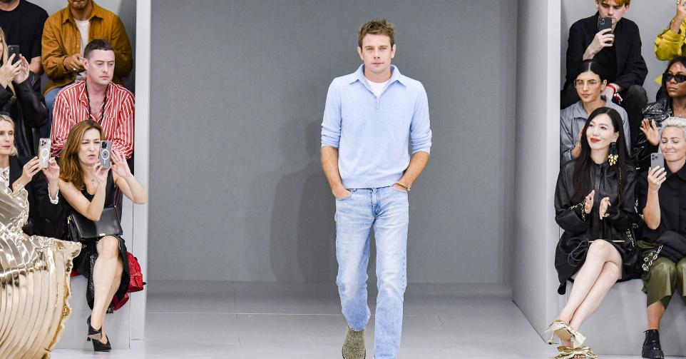 PARIS, FRANCE - SEPTEMBER 29: Fashion designer Jonathan Anderson walks the runway during the Loewe Ready to Wear Spring/Summer 2024 fashion show as part of the Paris Fashion Week on September 29, 2023 in Paris, France. (Photo by Victor VIRGILE/Gamma-Rapho via Getty Images)