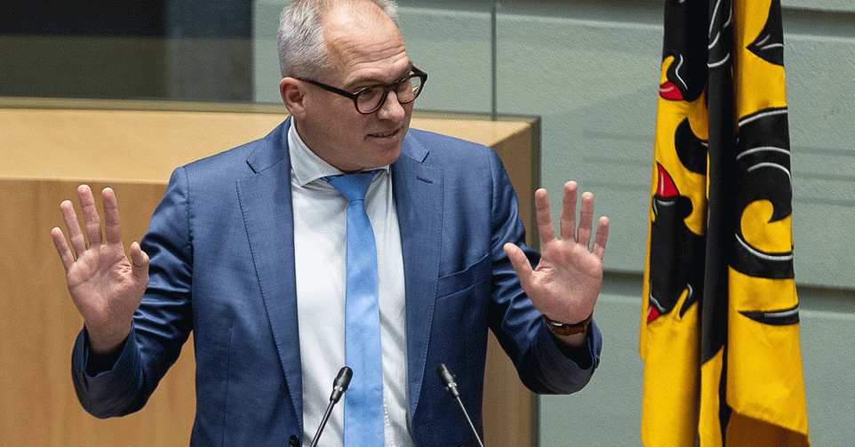 Minister-president Diependaele erkende woensdag in het parlement dat er een ‘lastige discussie’ was over de subsidies.