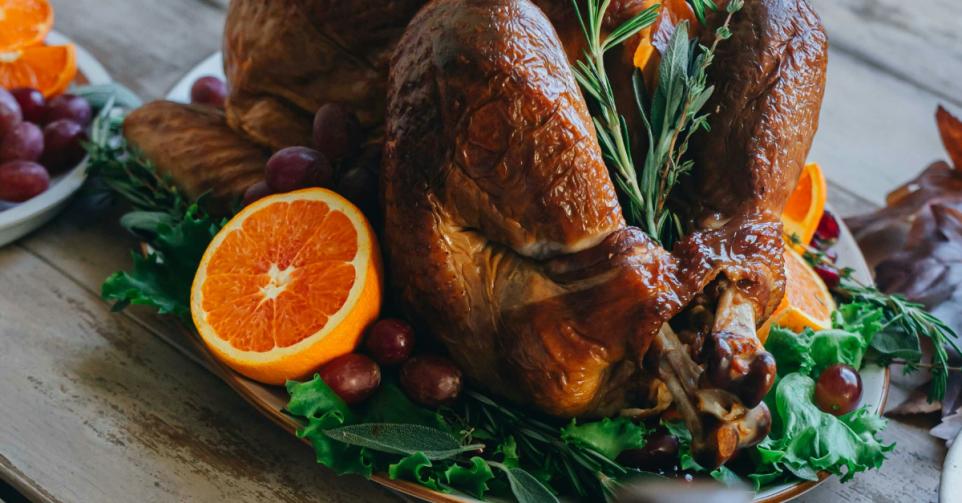 Foto van een gevulde kalkoen