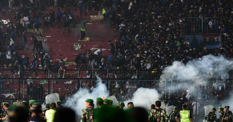 Arema FC and Persebaya Surabaya at Kanjuruhan stade indonesie Malang,