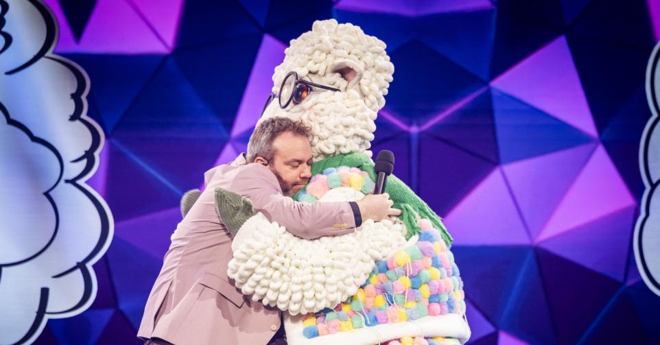 ‘The Masked Singer’?!