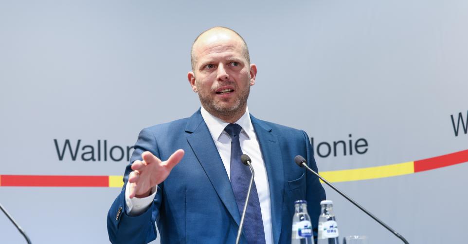 Theo Francken plan défense