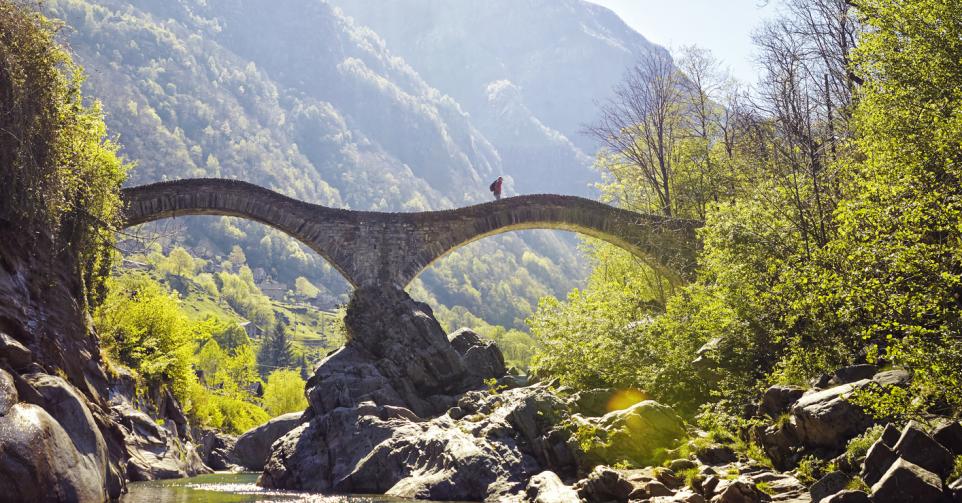 Lavertezzo-brug in Ticino