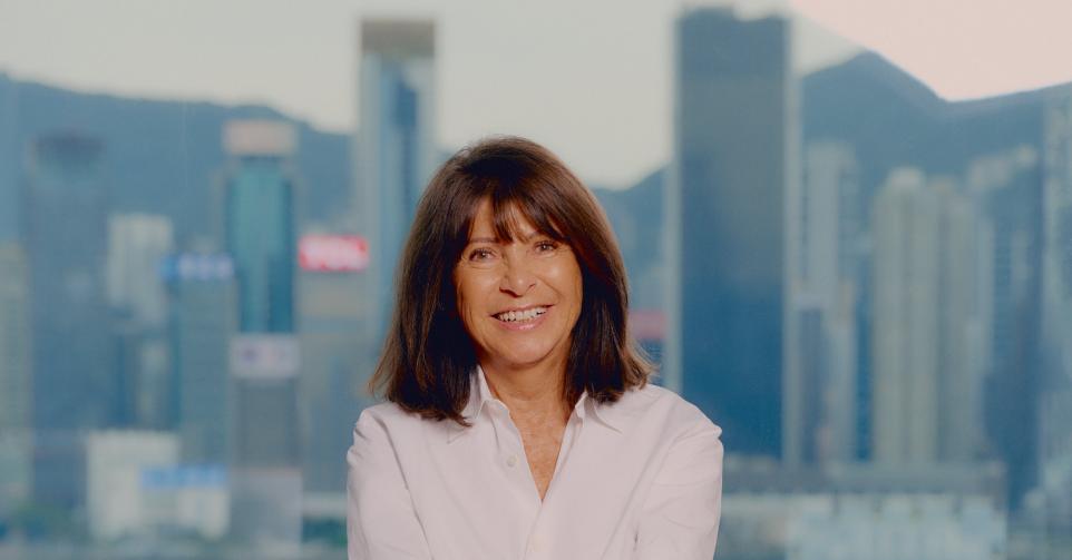 Officiële portretfoto van Véronique Nichanian