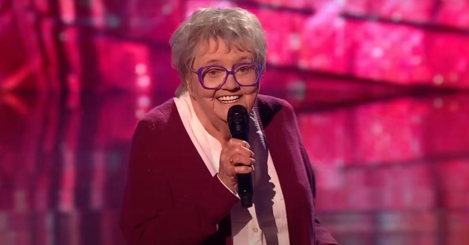 Bette Reynolds The Voice UK