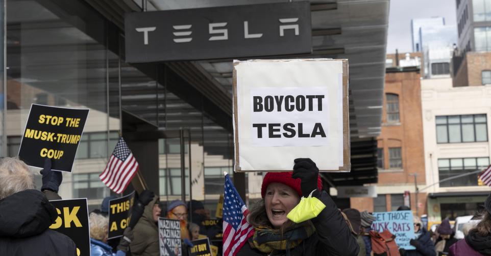 Boycott Tesla