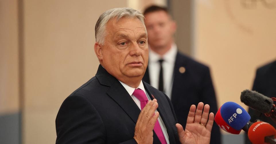 Viktor Orbán espionne