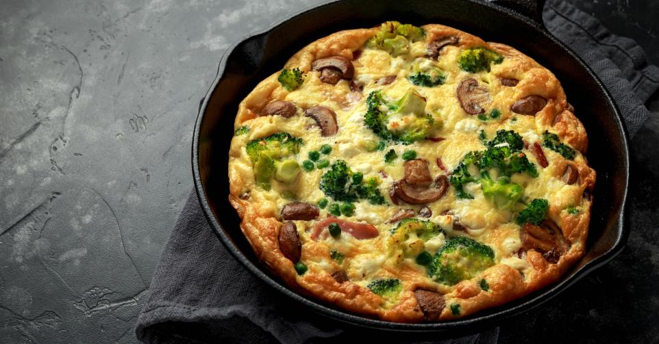 Omelet met gerookte champignons