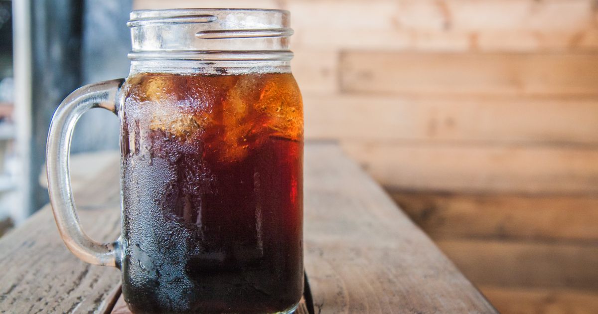 Zo maak je je eigen cold brew koffie - Libelle Lekker