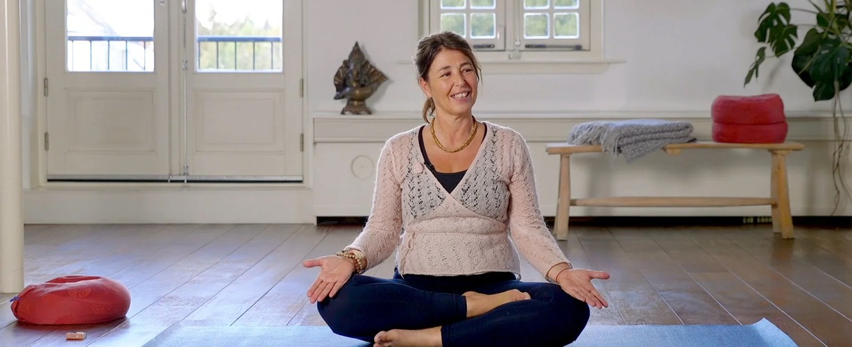 Dru yoga, Vera Gubbels