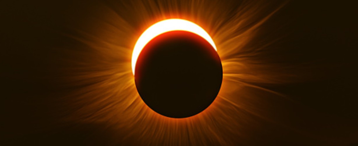 header zonsverduistering artikel