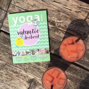 yoga vakantie doeboek