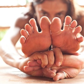 5 tips om jong te blijven yoga online