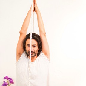 Yoga met MIka