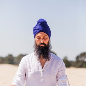 Guru Gian