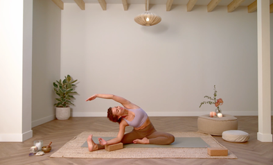 Janu sirsasana