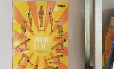 zonnegroet poster yoga